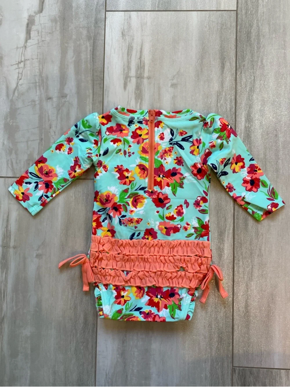 NWT RuffleButts Painted Flowers Aqua Long Sleeve Rash Guard Swimsuit girls 3-6M